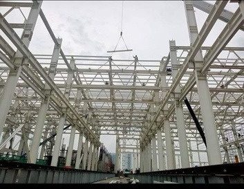 Rangka baja bangunan industri